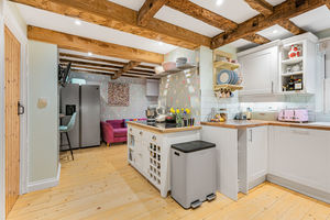 Kitchen/ Diner- click for photo gallery